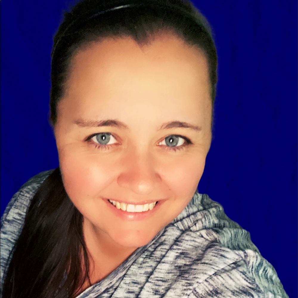 Meet your Posher, Andrea